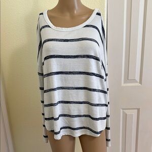 Time and Tru Navy Blue and White Boxy Sweatshirt